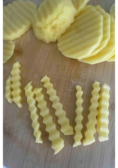 Cips Patates Doğrayıcı Şekilli Sebze Ve Meyve Dilimleyici Hamur Kesme Aparatı Renkli