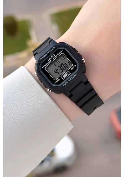 Casio Csıste240 Çocuk Kol Saati Siyah