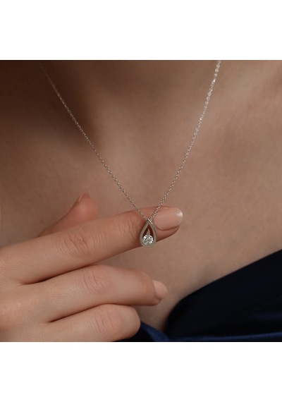 Madam Matmazel Beyaz Swarovski Tek Taş Damla Gümüş Kadın Kolye,925 Ayar Gerçek Gümüş, Hediye