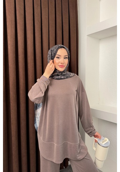 Mihran Butik Kalina Model İthal Pike Kumaş Cep Detaylı Kadın Takım Kahverengi