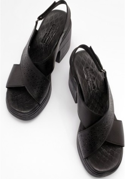 Modena Kadın Hakiki Deri Çapraz Bantlı 7 Cm Topuklu Comfort Sandalaet 1002 Çok Renkli Modena Kadın Hakiki Deri Çapraz Bantlı 7 Cm Topuklu Comfort Sandalaet 1002 Çok Renkli