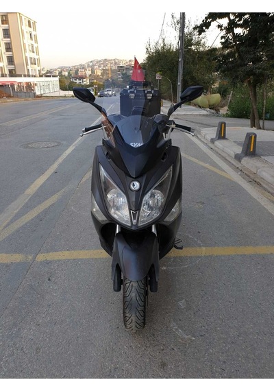 Motocam Sym Joymax 250 İ Ön Cam 2015-2016 Model 65cm Şeffaf Renkli 4mm Aparatsız