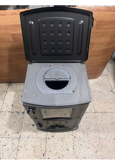 916 Bekaş Salon Lux Camsız Şömine Ateş Tuğlalı Soba Döküm