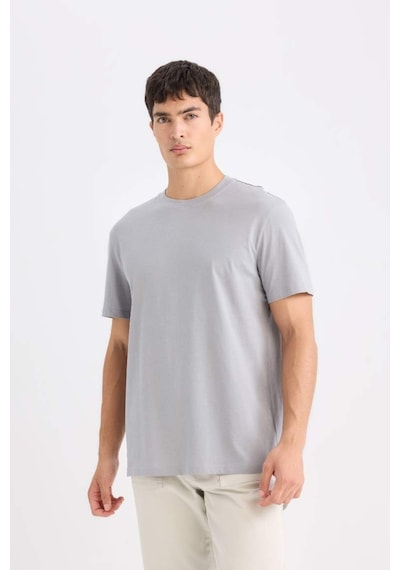DeFacto %100 Pamuk New Regular Fit Bisiklet Yaka Basic Düz Kısa Kollu Tişört V7699AZ25SPGR89