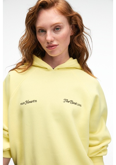 Grımelange ORINQUE Kadın Kapüşonlu Baskı ve Nakış Detaylı Oversize Sarı Sweatshirt