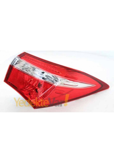Toyota Corolla Stop Lambası Sağ Dış 2013-2016 8155102190