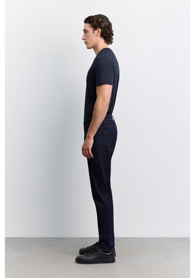 Avva Erkek Lacivert Eskitme Yıkamalı Pamuklu Elastan Madrid Comfort Slim Fit Jean Pantolon A62y3531