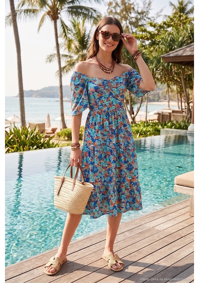 Lela Desenli Oversize Fit Carmen Yaka Büzgü Detaylı Midi Boy Bayan Elbise 67810557 Saks
