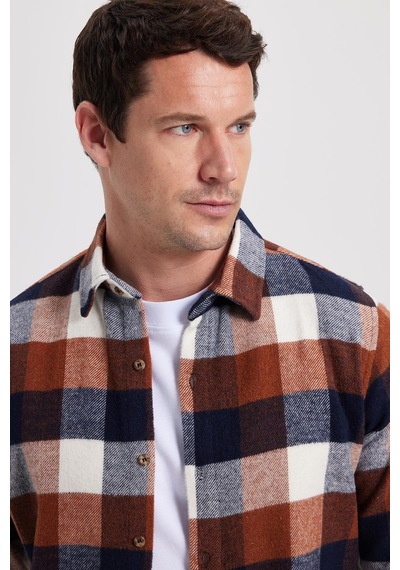Tudors Erkek Slim Fit Dar Kesim Kareli Kışlık Oduncu Gömlek-42334 Kahverengi Tudors Erkek Slim Fit Dar Kesim Kareli Kışlık Oduncu Gömlek-42334 Kahverengi