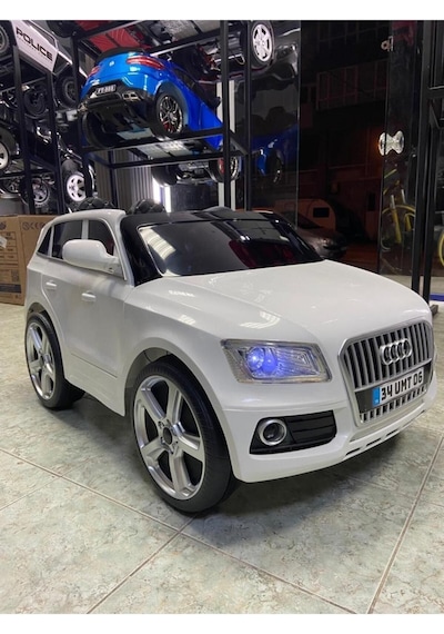 Öykü Bebek Dünyası Uzaktan Kumandalı Akülü Araba 437 Audi Jeep Beyaz