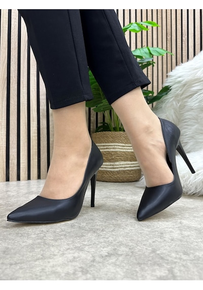 Nstil Günlük Kadın Stiletto Sivri Burun Düz Sade Şık Rahat Tırtıklı Taban İnce Topuklu Ayakkabı 289 Siyah