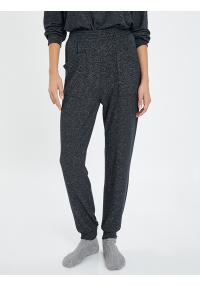 Koton Jogger Pijama Altı Beli Ve Paçası Lastikli Viskon Karışımlı Lacivert 4wlk40119mk 4WLK40119MK714 Lacivert Koton Jogger Pijama Altı Beli Ve Paçası Lastikli Viskon Karışımlı Lacivert 4wlk40119mk 4WLK40119MK714 Lacivert
