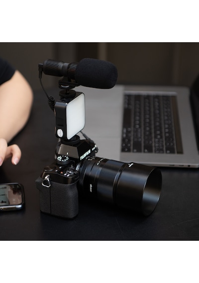 Thronmax C1P Profesyonel Vlogger Video Işıklı Akış Mikrofon Seti