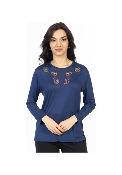 Mutlu City Yeni Model Nakış İşlemeli Yuvarlak Yaka Likralı Anne Penye Bluz 6440-indigo İndigo Mutlu City Yeni Model Nakış İşlemeli Yuvarlak Yaka Likralı Anne Penye Bluz 6440-indigo İndigo