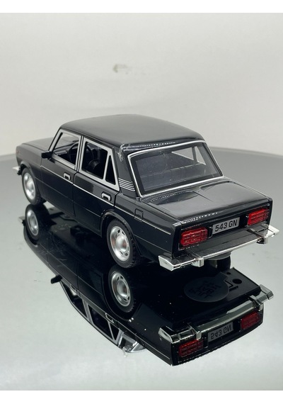 Sesli Led Işıklı Açılabilir Kapılar 18 Cm Klasik Sedan Araba-koleksiyonluk Klasik Sedan Marka Araba Henüz Yorum Yazılmamış. - Siyah