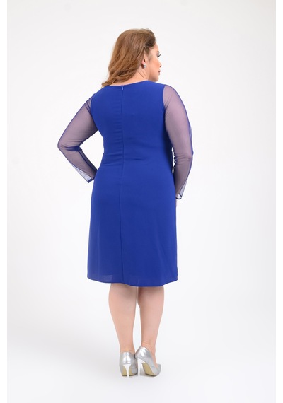 Lilas Xxl Büyük Beden Saks Renkli Taş Baskılı Krep Kumaş Kısa Abiye Elbise Saks Mavisi Lilas Xxl Büyük Beden Saks Renkli Taş Baskılı Krep Kumaş Kısa Abiye Elbise Saks Mavisi