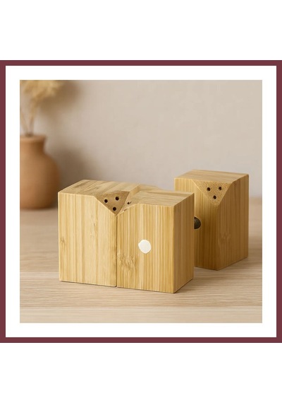 Storeşahin Bambu Mıknatıslı 2'li Tuzluk Ve Baharatlık Seti 5x5 Cm, Y:7 Cm Shn0720