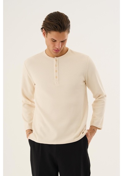 Waffle Kumaş Düğmeli Yaka Uzun Kollu Sweatshirt Ekru