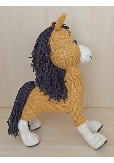 Amigurumi Doru At Yükseklik 44 Cm Uzunluk 30 Cm. El Örgüsü