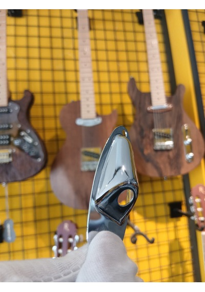 Strat Stil Jak Kapağı Krom
