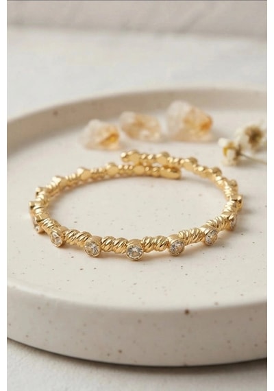 Bay Sıralı Zirkon Taşlı Pirinç Kadın Bileklik - Gold Renk Tekli Parça, Bijuteri Aksesuar Bx-313594 Najmaddin Standart