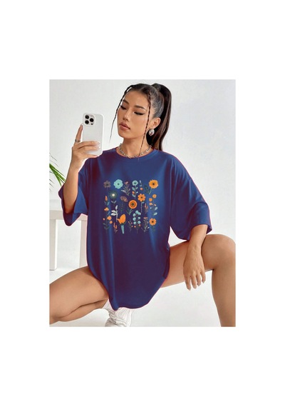 Medinenur Çiçek Baskılı Unisex Tshirt Lacivert