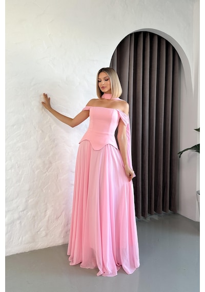 Livanomi Düşük Omuz Eteği Şifon Uzun Pembe Abiye Pembe