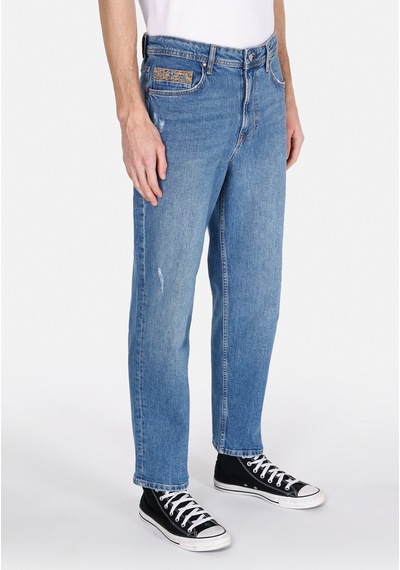 Colin's Colins 046 Marco Loose Straight Fit Orta Bel Düz Paça Erkek Mavi Jean Pantolon Cl1073398 Cl1073398 Q1.v1 Dn44042 DENİM Colin's Colins 046 Marco Loose Straight Fit Orta Bel Düz Paça Erkek Mavi Jean Pantolon Cl1073398 Cl1073398 Q1.v1 Dn44042 DENİM