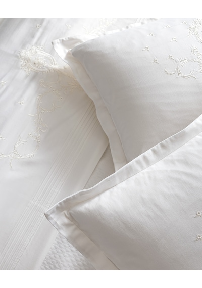 Madame Coco Elise Çift Kişilik %100 Pamuk Nakışlı Pike Takımı - Beyaz 8684427226131 Beyaz