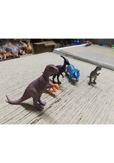 Plastik Oyuncak Dinozor Seti 4 Adet 10 Cm Ve 15 Cm Dinazor Hayvan Figürü