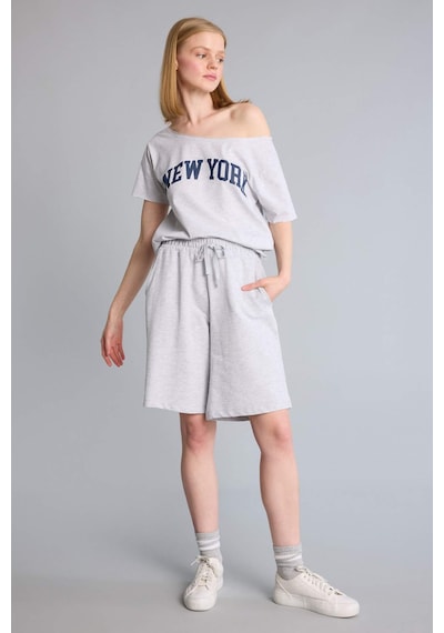 Defacto Regular Fıt Normal Bel Düz Paça Sweatshirt Kumaşı Bermuda N7439az26hsgr93 Gri-gr93