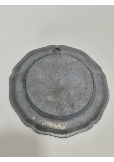 Vintage Zınn Çerçeveli Dekoratif Vöcklabruck Temalı Duvar Tabağı 10cm 001