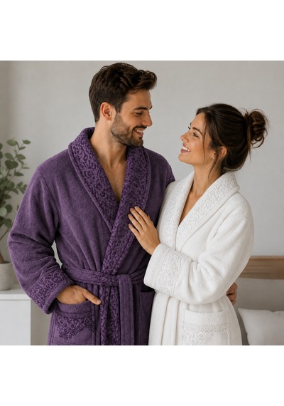 Fiesta Aile Bornoz Seti 6 Parça Kutulu Mor - Beyaz