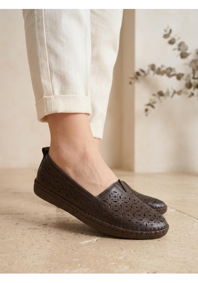 Beren Hakiki Deri Kahverengi Kadın Babet Ortopedik Taban Lazer Delikli Slip-on Comfort Ayakkabı