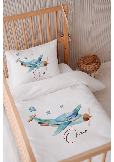 %100 Pamuk Saten Isme Özel Isimli 100x150 Bebek Yatak Nevresim Seti Mavi Uçak
