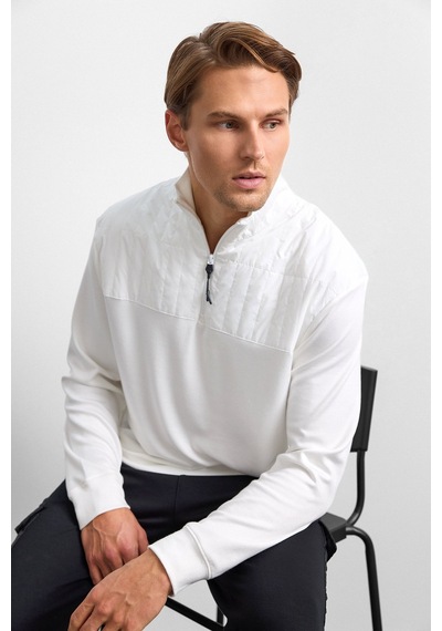 Backandbond Beyaz Regular Fit Dik Yaka Fermuarlı Sweatshirt