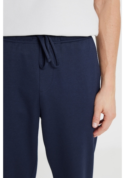 AC&Co / Altınyıldız Classics Erkek Lacı Pamuklu Standart Fit Normal Kesim Beli Lastikli Diagonal Desenli Örme Pantolon Lacı AC&Co / Altınyıldız Classics Erkek Lacı Pamuklu Standart Fit Normal Kesim Beli Lastikli Diagonal Desenli Örme Pantolon Lacı