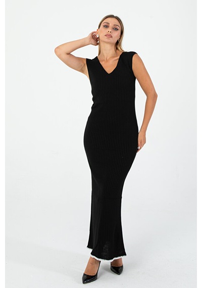 Kışlık Siyah Triko Takım Oversize Üst & V Yaka Maxi Elbise
