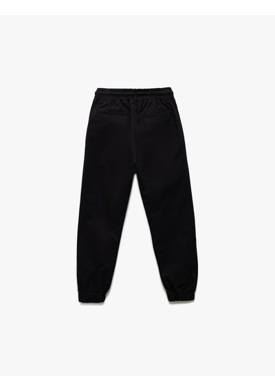 Koton Beli Bağcıklı Cep Detaylı Pamuklu Gabardin Jogger Pantolon Siyah 6wkb40003tw Siyah