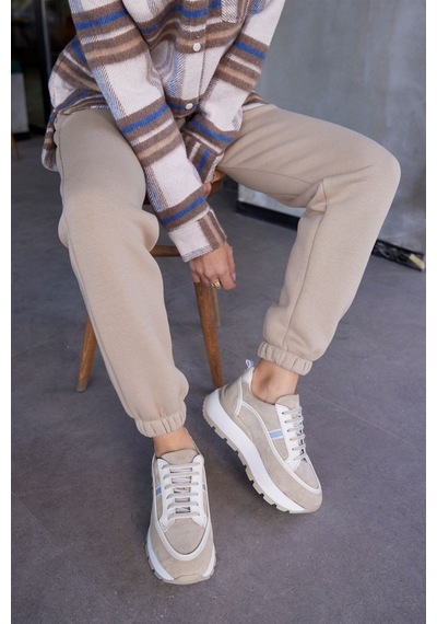 Dapne Bej Hakiki Süet Kalın Tabanlı Kadın Sneaker-Bej