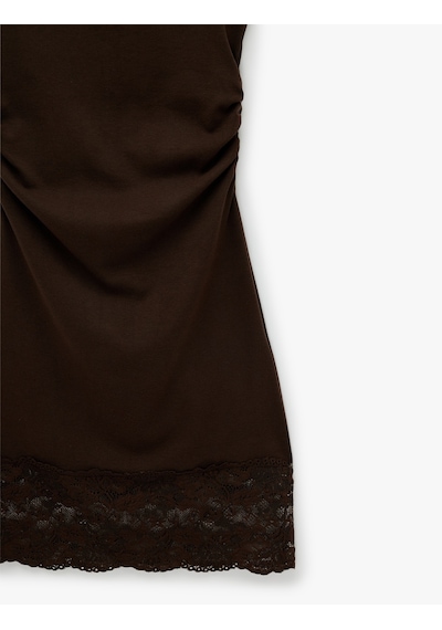 Koton Modal Karışımlı Slim Fit Dik Yaka Kolsuz Mini Dantelli Elbise Kahverengi 6sal80262ık Kahve Koton Modal Karışımlı Slim Fit Dik Yaka Kolsuz Mini Dantelli Elbise Kahverengi 6sal80262ık Kahve