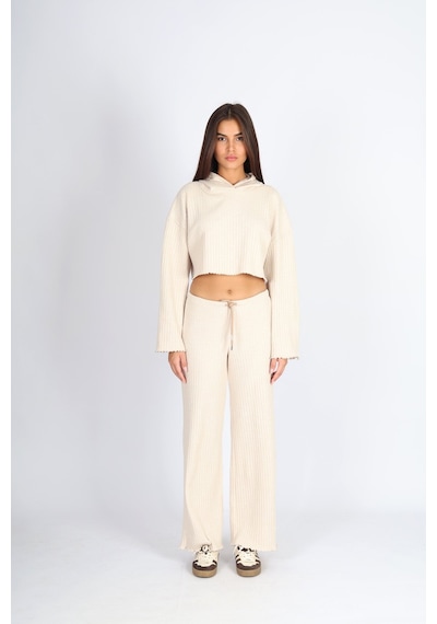 Soft&Basic Kadın Eşofman Takımı Kapüşonlu Sweatshirt Ve Geniş Paça Bej Pantolon Eşofman Bej Soft&Basic Kadın Eşofman Takımı Kapüşonlu Sweatshirt Ve Geniş Paça Bej Pantolon Eşofman Bej