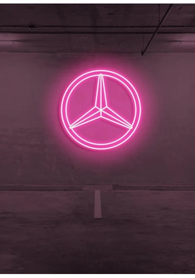 Rent A Carlara Özel Mercedes Logo Neon Tabela Pembe