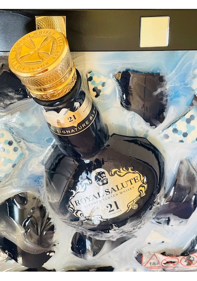 Epoksi Tablo Royal Salute Whısky Kırık Şişe Sanatı