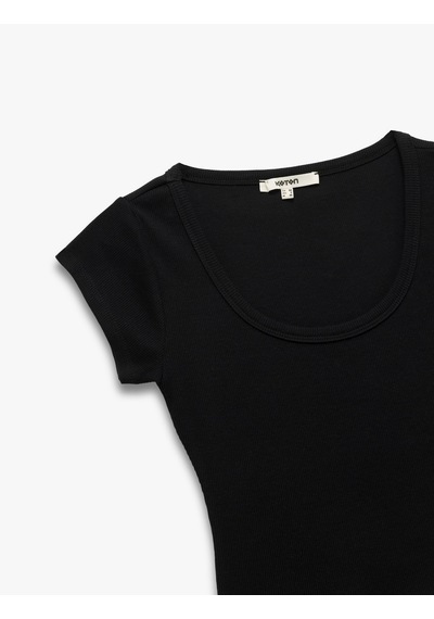 Koton Pamuklu Slim Fit Kısa Kollu Bisiklet Yaka Tişört Siyah 5sak50240ek Siyah