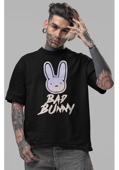 Sevbano Bad Bunny Rapper Şarkıcı Ön Baskılı Unisex Oversize Tişört Siyah