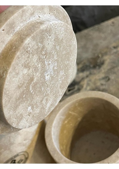 Yeni Traverten 7'li Banyo Seti Kendinden Tutmalı Kapaklar 1.sınıf İşçilik Ve Malzeme Beyaz