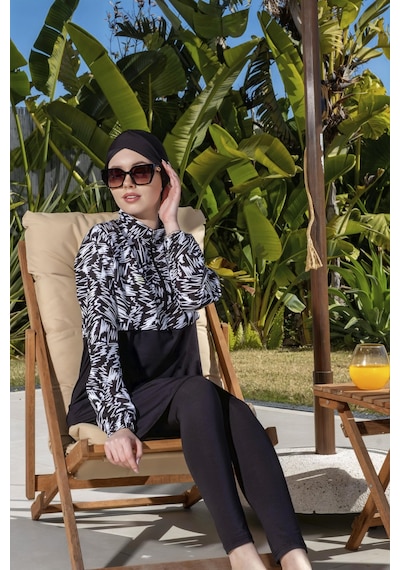 Mayom Tam Kapalı Crop Model Çizgi Desenli Tesettür Mayo - 2524 Siyah-beyaz