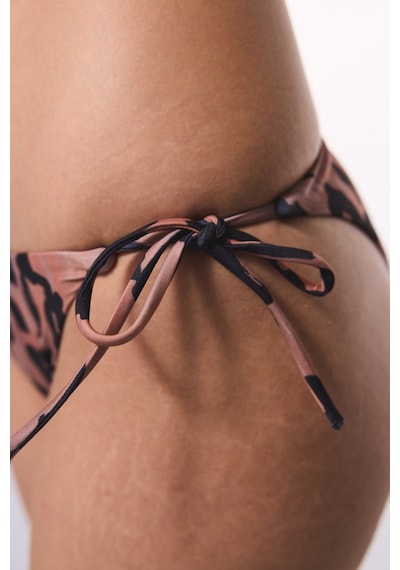 Penti Clove Leopar Desenli Bağlamalı Bikini Altı
