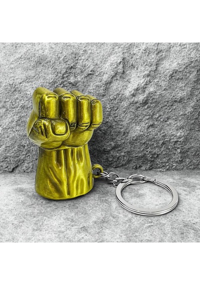 Metal Yumruk Anahtarlık Dayanıklı Şık Tasarım Anahtar Süsü 5.5x3.5 Cm Altın